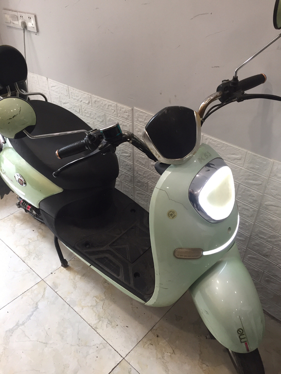 处理一台老婆骑的电动车，72V20A续航4...