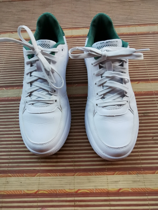 二手男鞋,特步运动鞋41码 鞋子保证正...