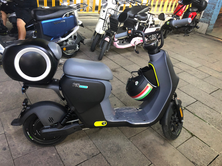 捡漏的来！9.999新，九号电动B30c ...