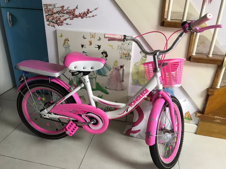 儿童自行车18寸，几乎全新，只骑过几次，朋...
