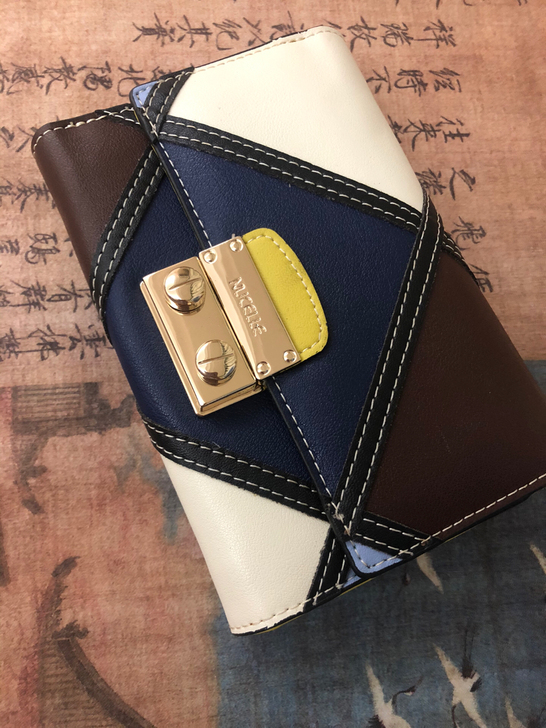 纽芝兰品牌钱包钱夹,经典菱形格纹,没用过,...