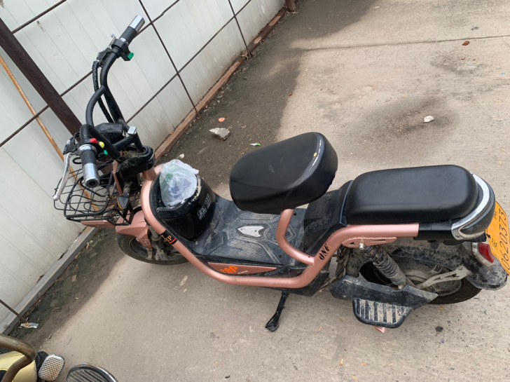 奥斯电动车