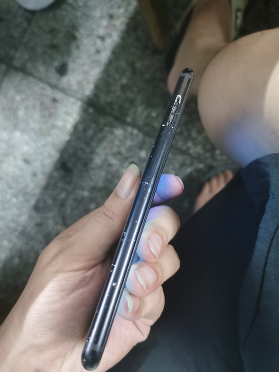 魅族s6，64G，手机全原装，卡托不好，可...