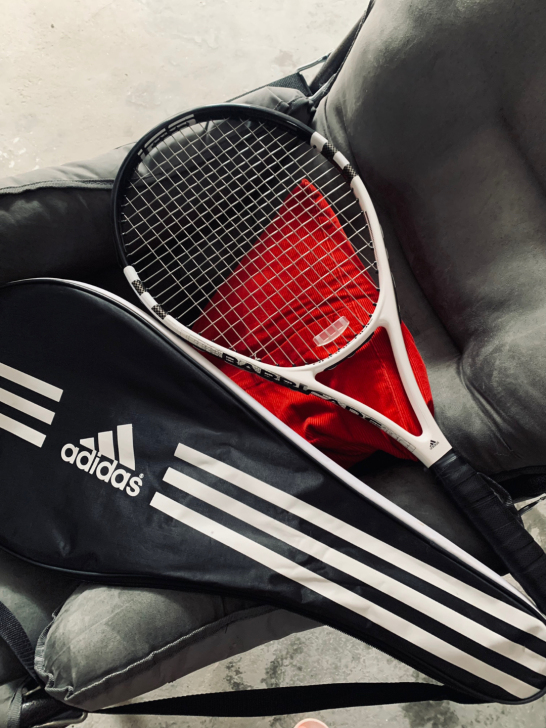 阿迪达斯Adidas网球拍 大学公选课 网...