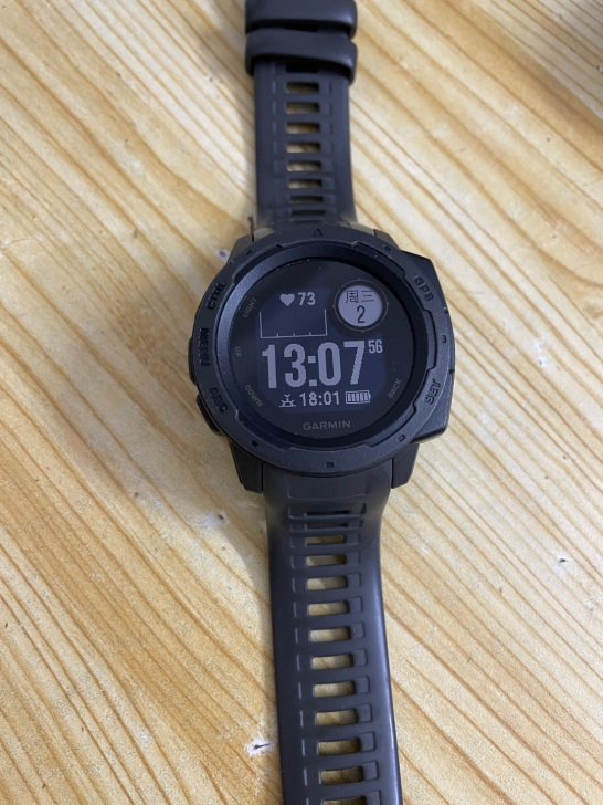 9新Garmin佳明本能心率表国行中文光电...