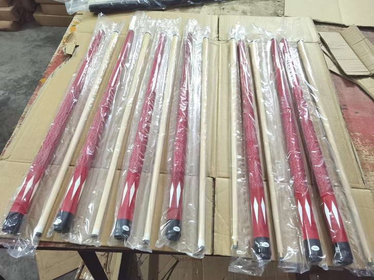 处理一批台球球杆,给钱就卖。吐血狂甩,全网...