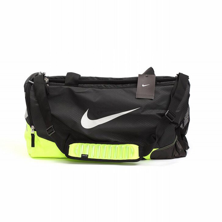 NIKE足球训练包行李包健身包，买来之后用...