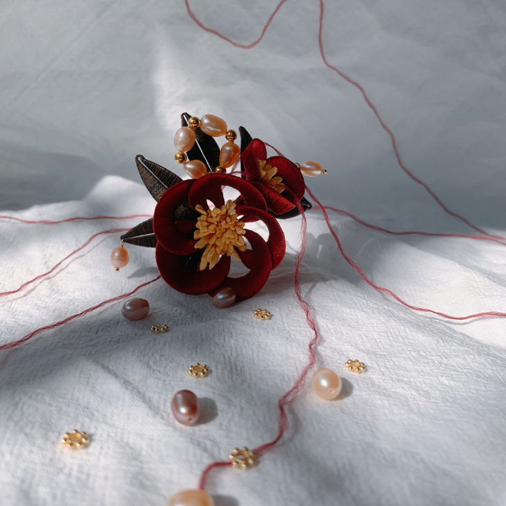 缠花手作：《喧朱》