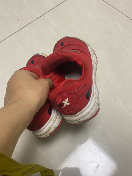 特步超级飞侠乐迪鞋，31码，