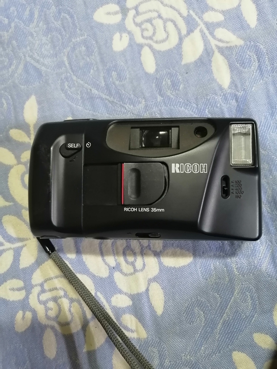 理光LX22 date胶卷相机  可以自动...