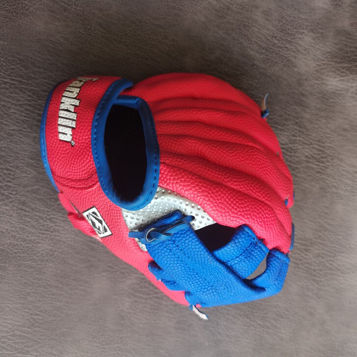 富兰克林体育航空技术9英寸棒球手套左手戴适...