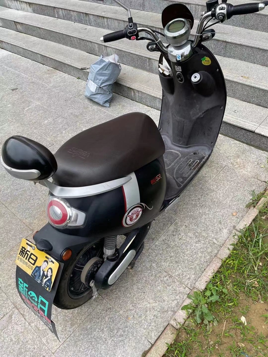 新日电动车转让，两年左右，有兴趣的联系。