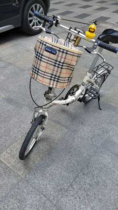 当共享单车已经开始盈利了，每半小时2元了，...