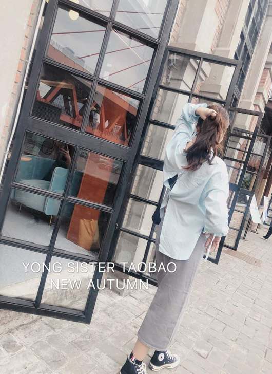 2020韩版设计感小众衬衣小心机后背开叉露...