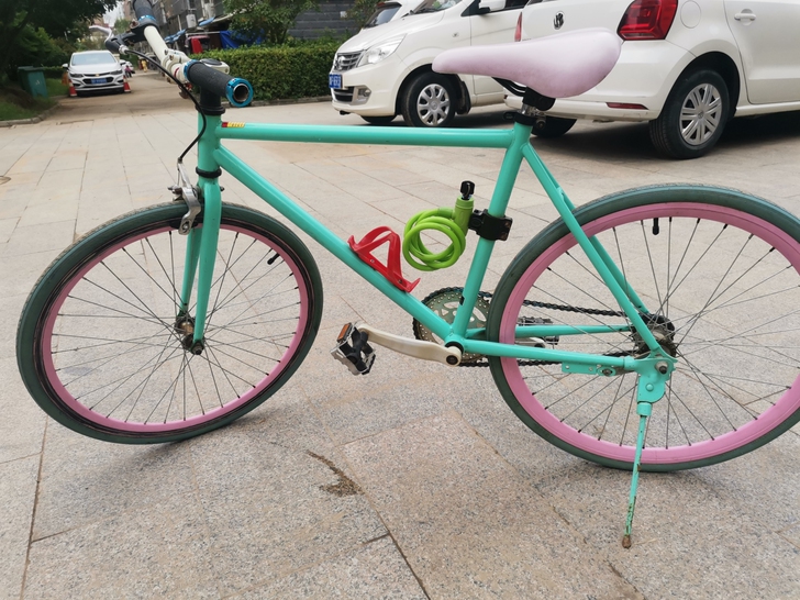 出售家里闲置自行车死飞一辆