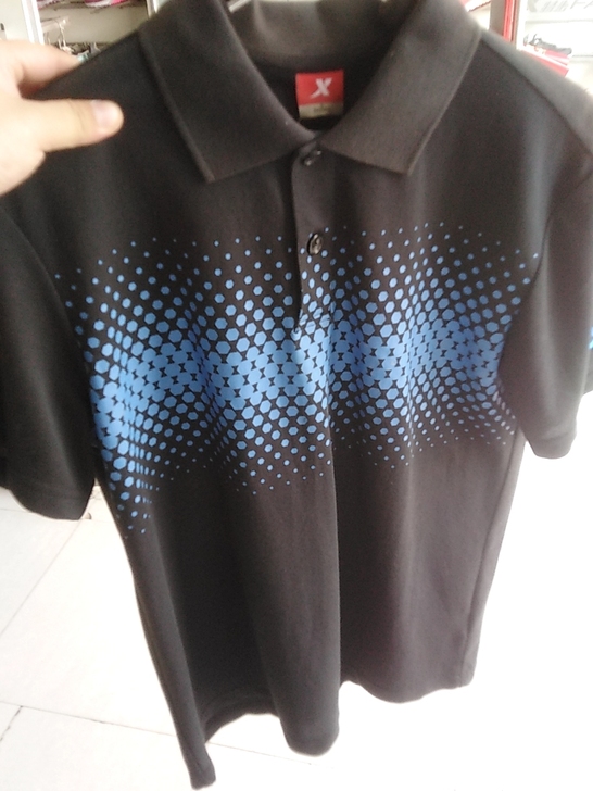 特步男短袖s，正品放心购，售出不退