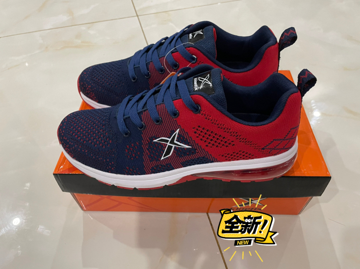 特步同款外贸运动鞋男网面鞋防滑耐磨透气,飞...