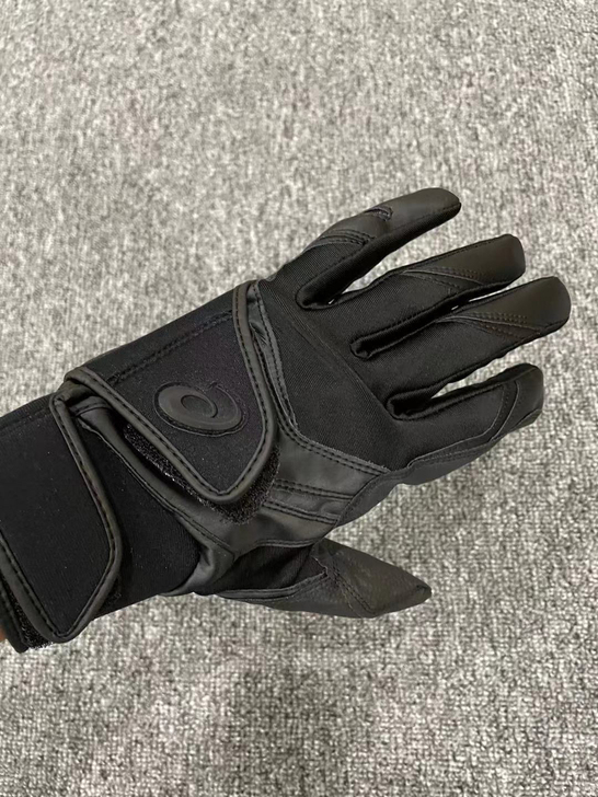 ASICS 黑白纯色ki味运动棒球 手套 ...