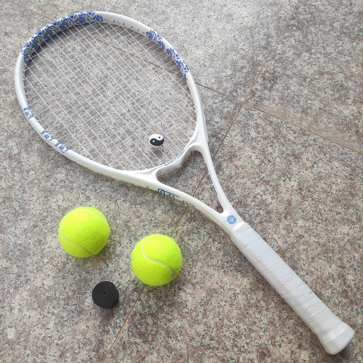 全新 大学生网球拍碳素一体超轻碳纤维选修体...