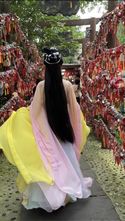 二手出过一次外景七彩古装舞台仙女服 日常超...