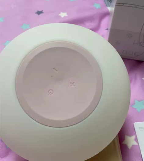 全新蓝牙音箱,未使用过,外包装有点脏 感兴...