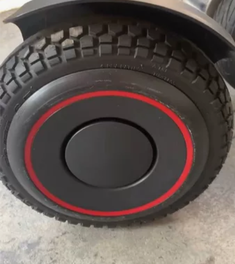 小米9号平衡车黑色燃动版，放久了电池不开了...