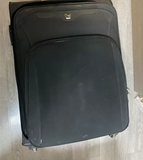 爱华仕行李箱24寸 感兴趣的话点“我想要”...