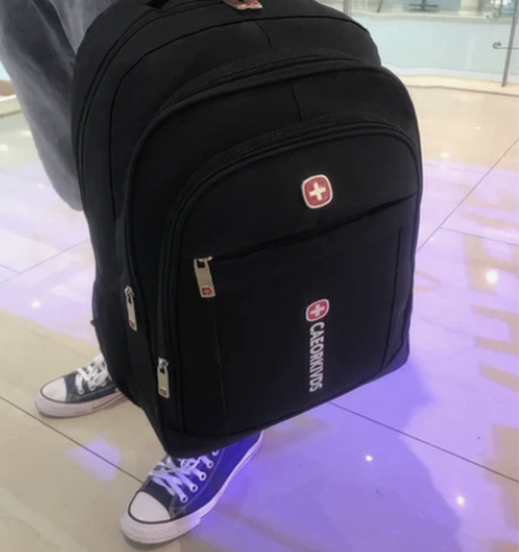 背包男士旅行包户外运动双肩包男大容量初高中...
