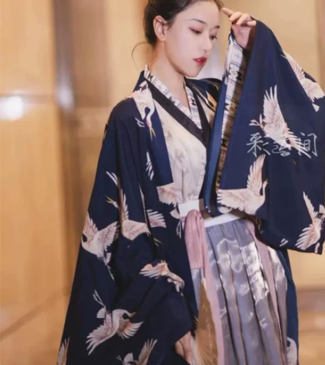 清衣柜甩卖 彩云间【蘅斛】魏晋风度晋襦间色...