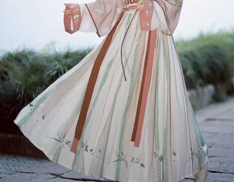 溪风汉服女正品原创中国风晋制交领齐腰褶裙魏...