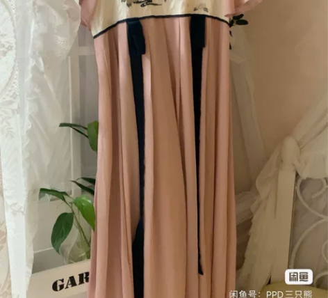 汉服 感兴趣的话点“我想要”和我私聊吧～