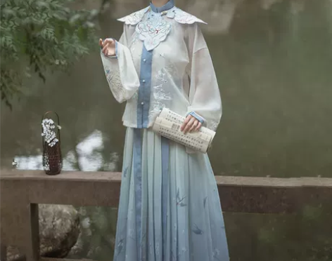 ?桔屿原创汉服女玉骨云肩明制立领对襟短衫中...