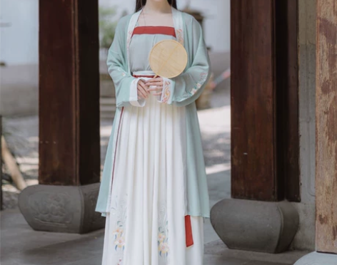 茗月萱芙蓉汉服 m码 送配饰 今天拍今天发货