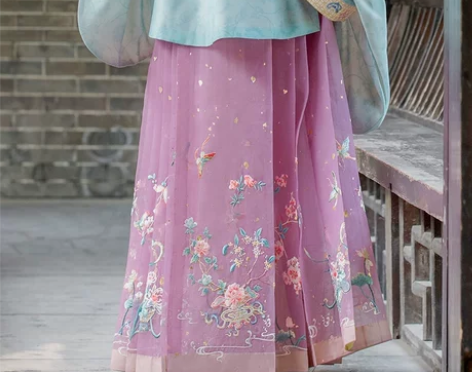 （9折代拍）瞳莞重工马面04号汉服女秋冬进...