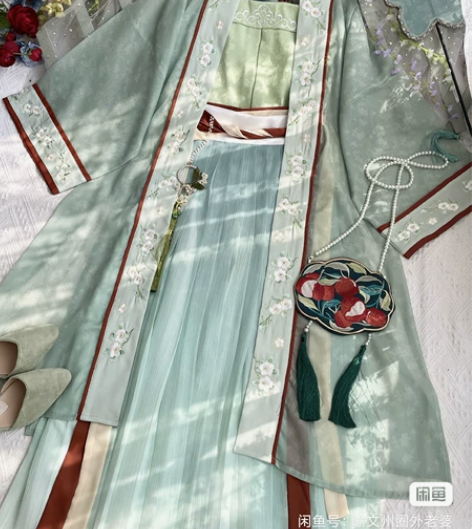 柒邑原创汉服女宋制三件套【棠梨雪】吊带长衫...