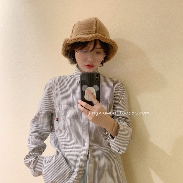 韩国ins双面戴麂皮绒羊羔毛盆帽子女秋冬保...