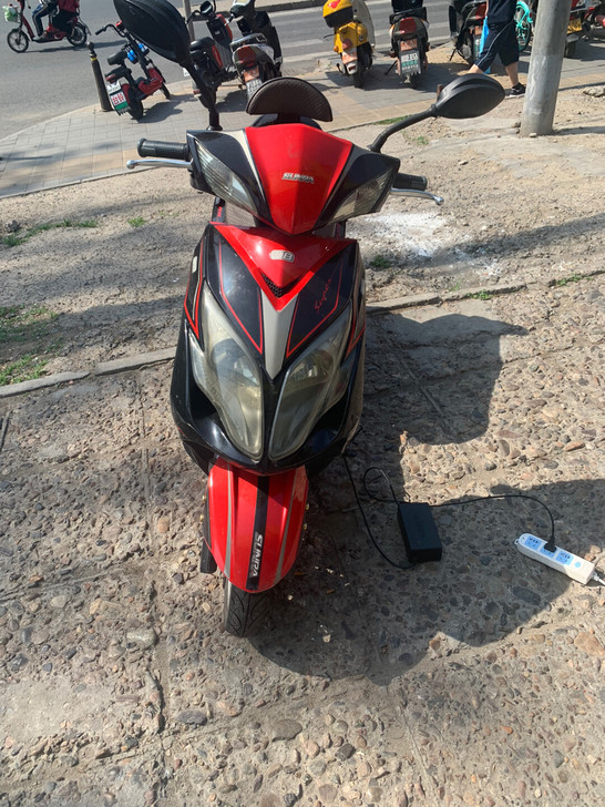 新日电动车60V20An，电池2020年1...