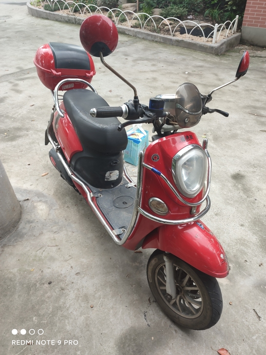 绿色风60v电动车