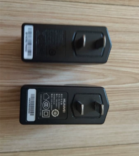 8个全新华为5v 0.55A手机usb充电...