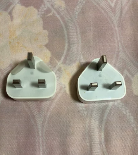 原装港版苹果充电头。未拆膜 感兴趣的话点“...