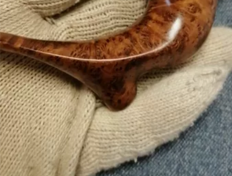 麻梨疙瘩烟斗 实木一体随型烟斗，紫红料，火...