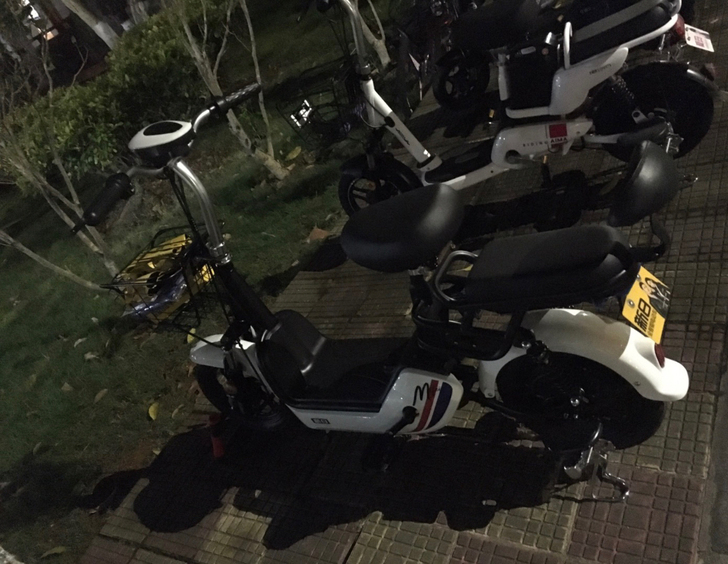 新日电动车 锂电池可拆卸 2019年10月...