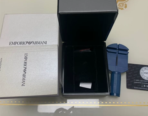 阿玛尼，手表礼盒，专柜产品，外包装及盒子零...