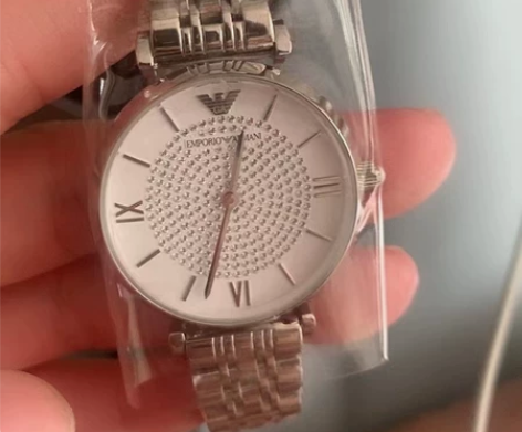 阿玛尼满天星手表，全新未佩戴，低价转让。 ...