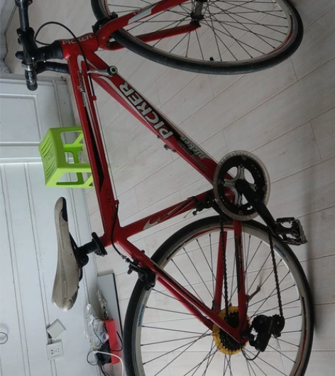 公路自行车变速，价格可议。骑行轻快。 感兴...