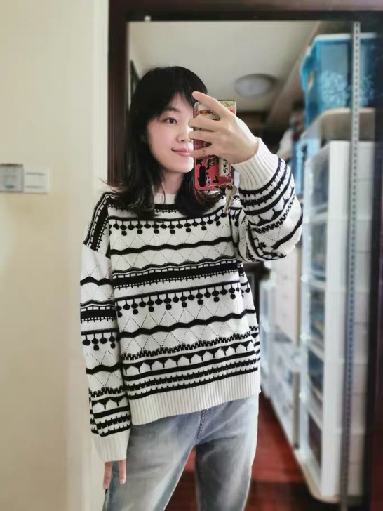 日系 黑白经典 偏宽松版羊绒衫