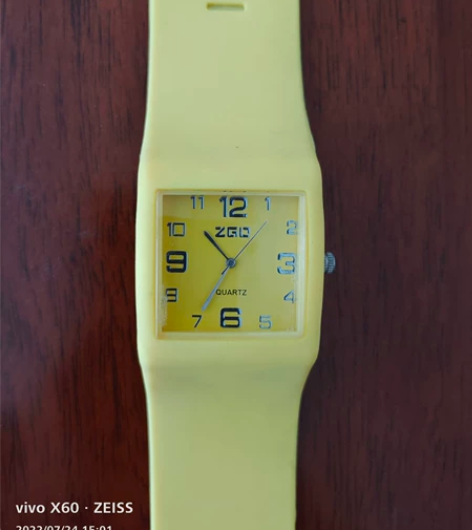 正港石英表 时尚休闲时装硅胶果冻手表防水学...