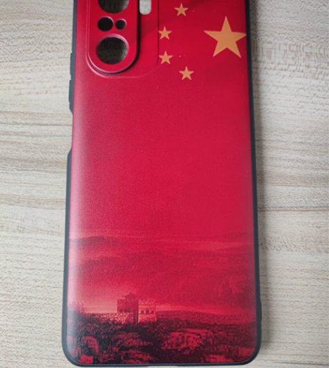 手机壳  中国 一个红米K40 一个pho...