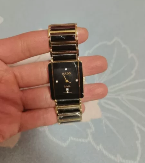 实照，放家里好久了，表玻璃裂了，有没有懂表...