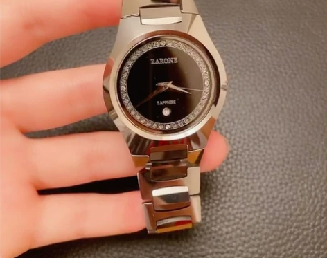 清旧物全新 雷诺石英男士手表 感兴趣的话点...